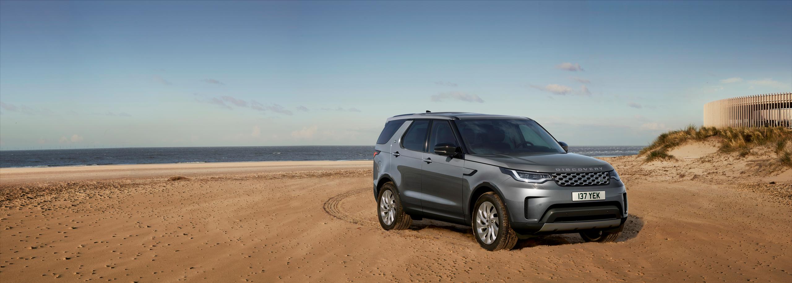 Land Rover Discovery Front Side View