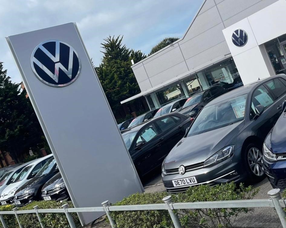 Windrush Volkswagen Slough, Berkshire