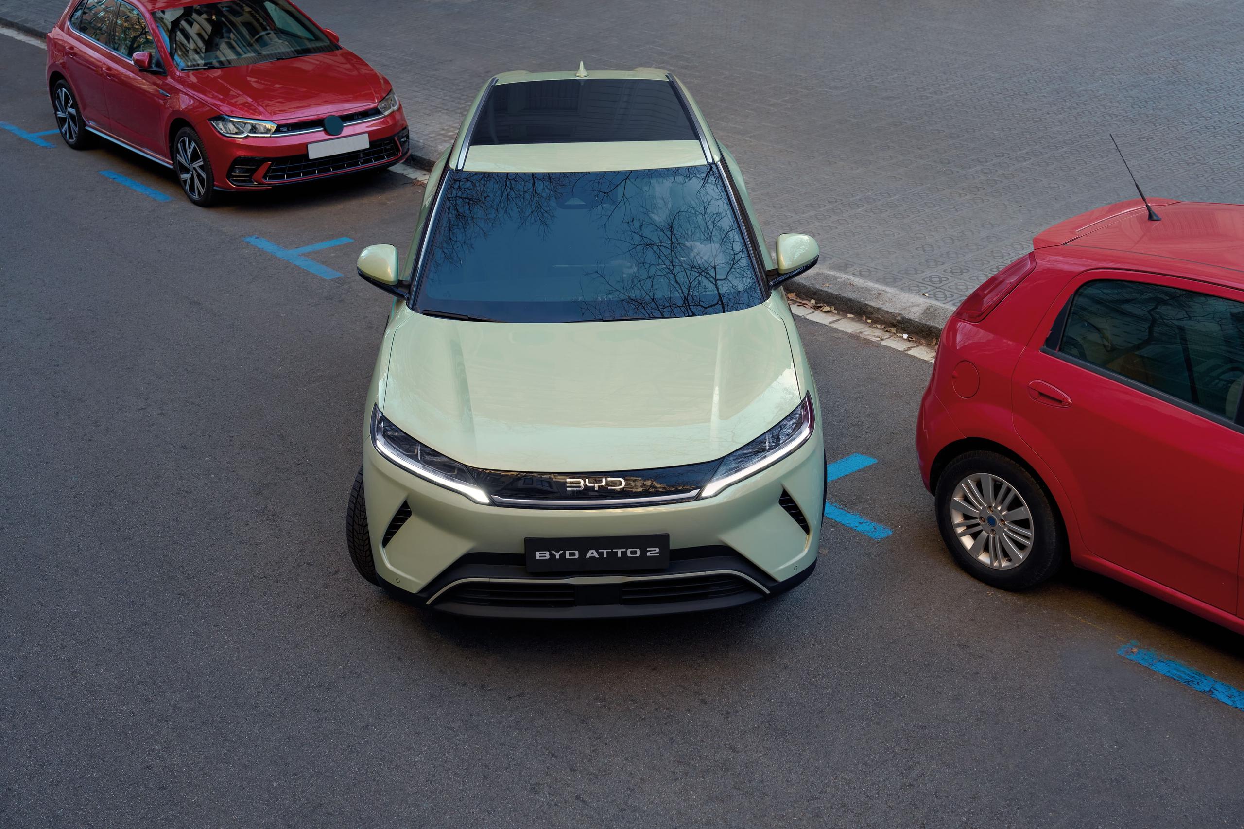 BYD Atto 3 Parking