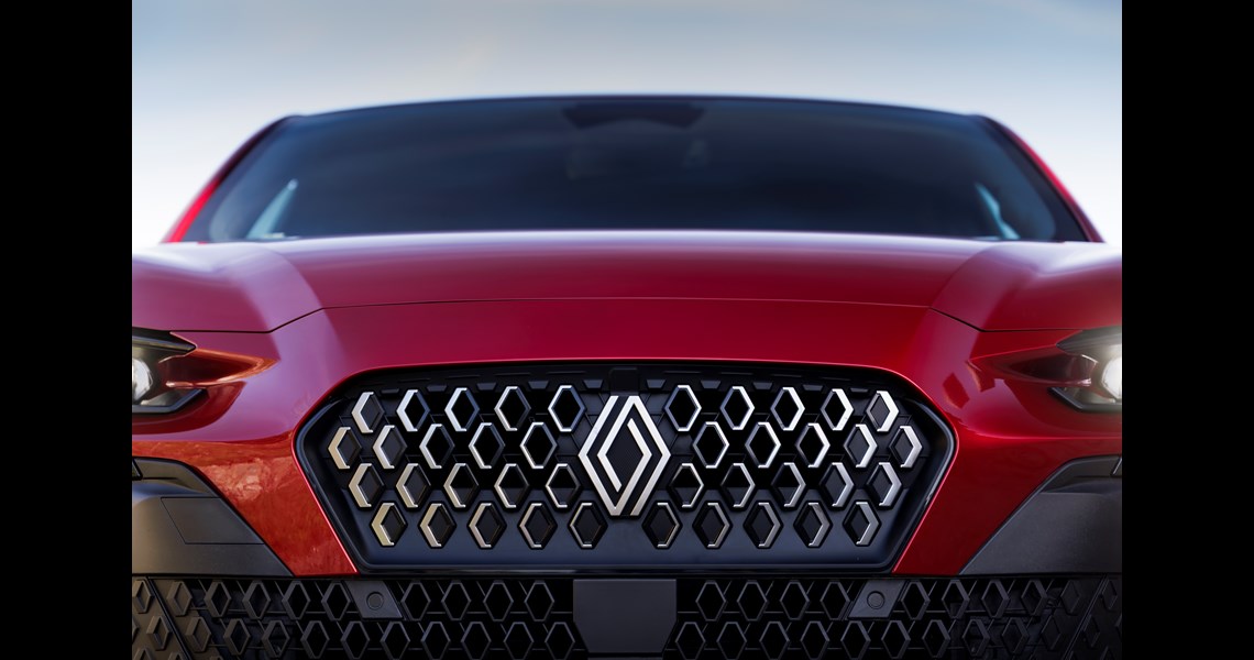 Test-driving new Clio: the new class standard