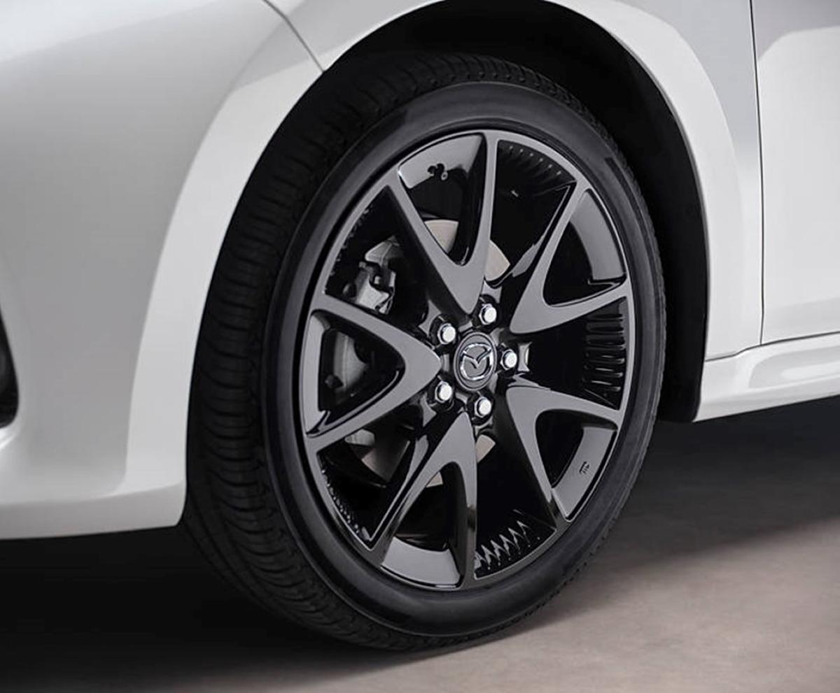 MAZDA2 HYBRID gallery image 4