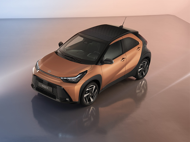 Toyota extends its groundbreaking three-year fixed price insurance offer for new cars