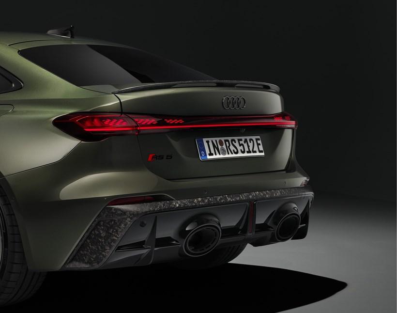 RS 5 Saloon