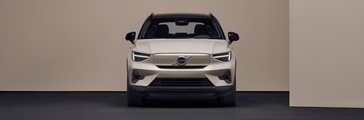 Volvo EX40 Full Front Exterior View