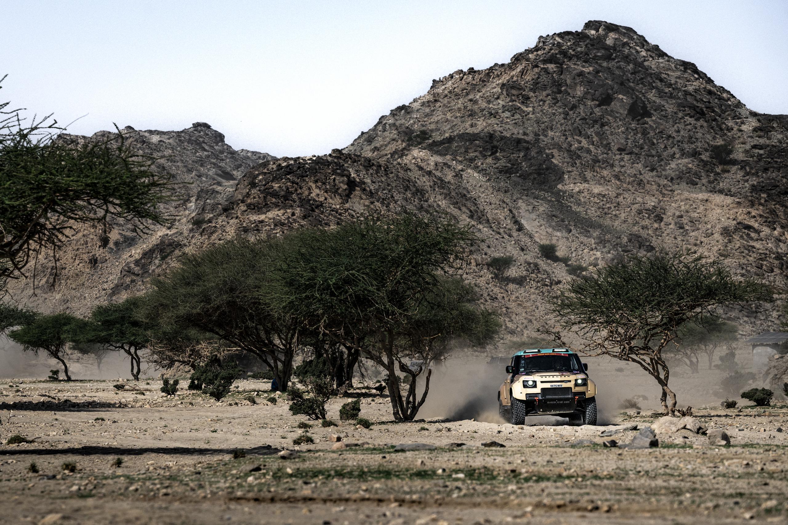 Land Rover Defender