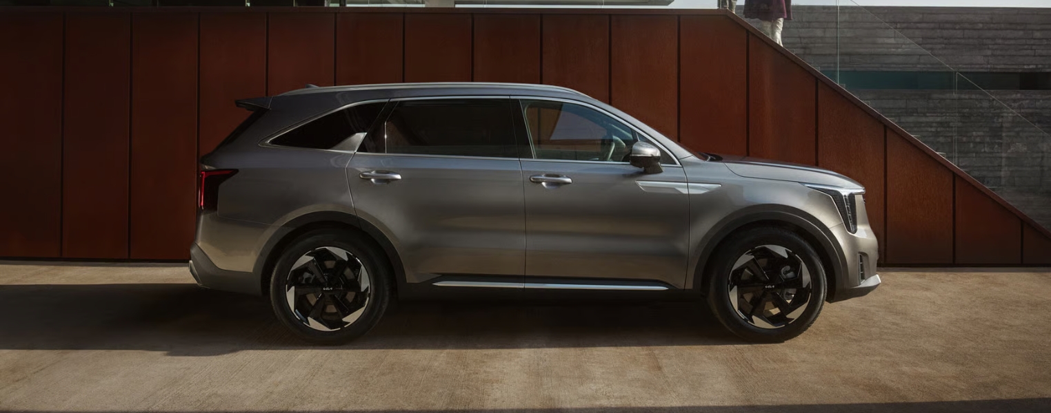 Kia Sorento Side Exterior