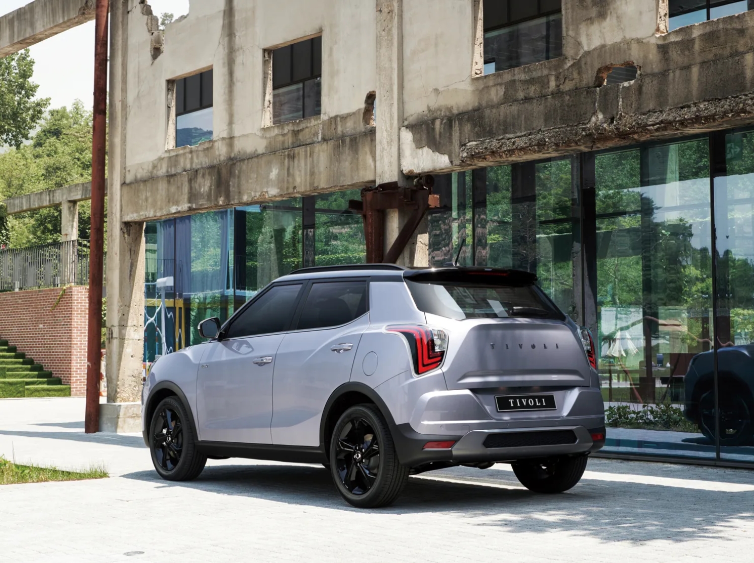 KGM Tivoli In Silver Exterior Rear View
