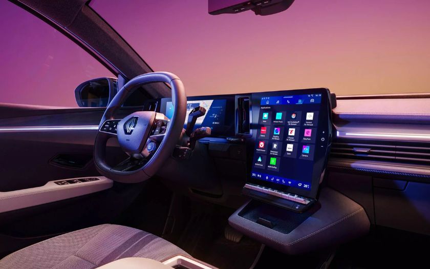 Hi Tech Dashboard on the new Renault Scenic E-Tech hybrid, available at our South Wales dealership.