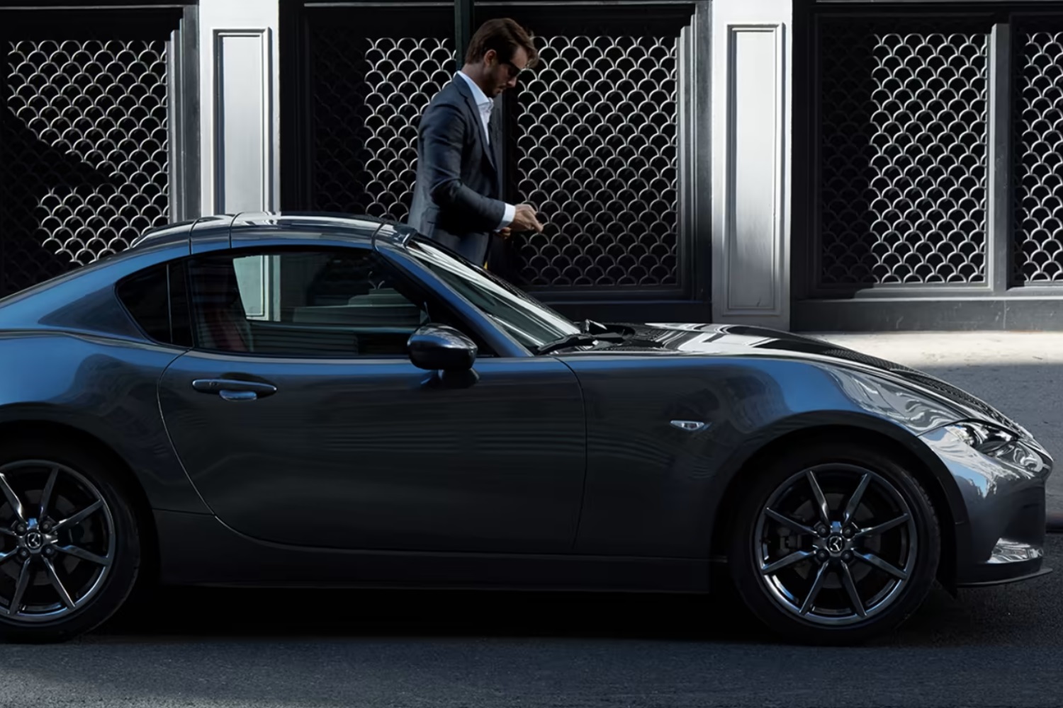 MX-5 RF Grey Parked