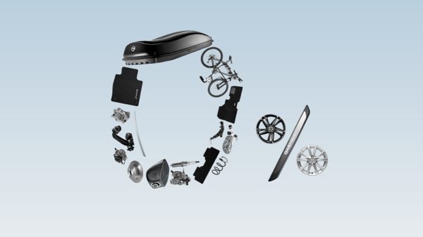 Car parts in the shape of 0% to show the finance offer on Nissan accessories