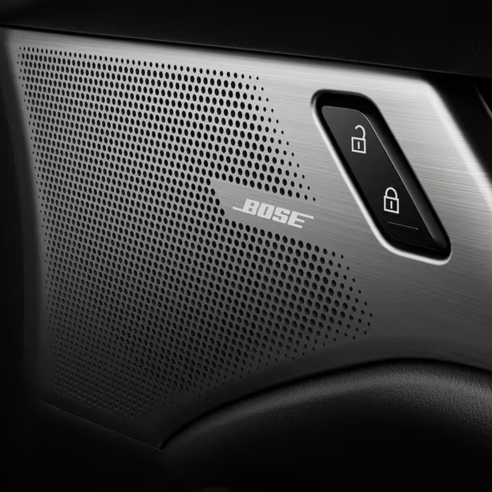 Mazda3 Hatchback speakers