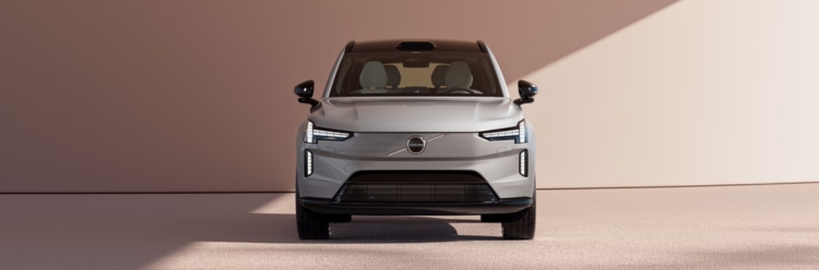 Volvo EX90 Full Front Exterior View