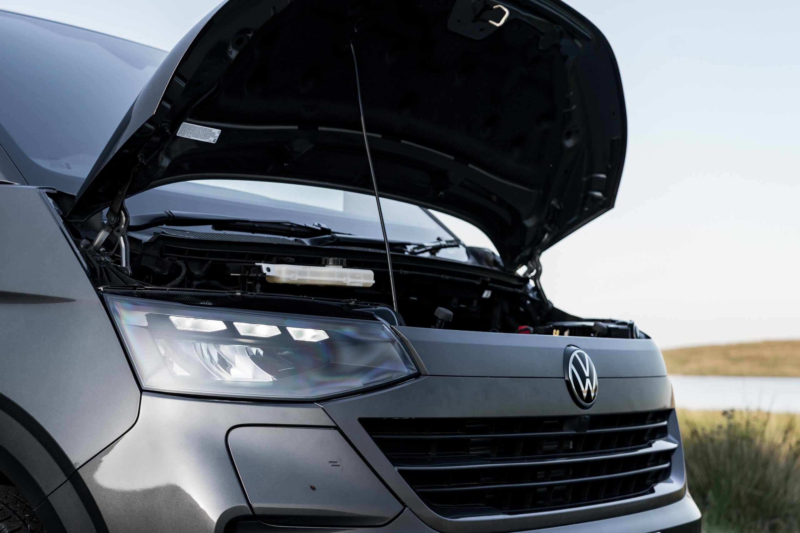 Volkswagen E-Transporter Bonnet