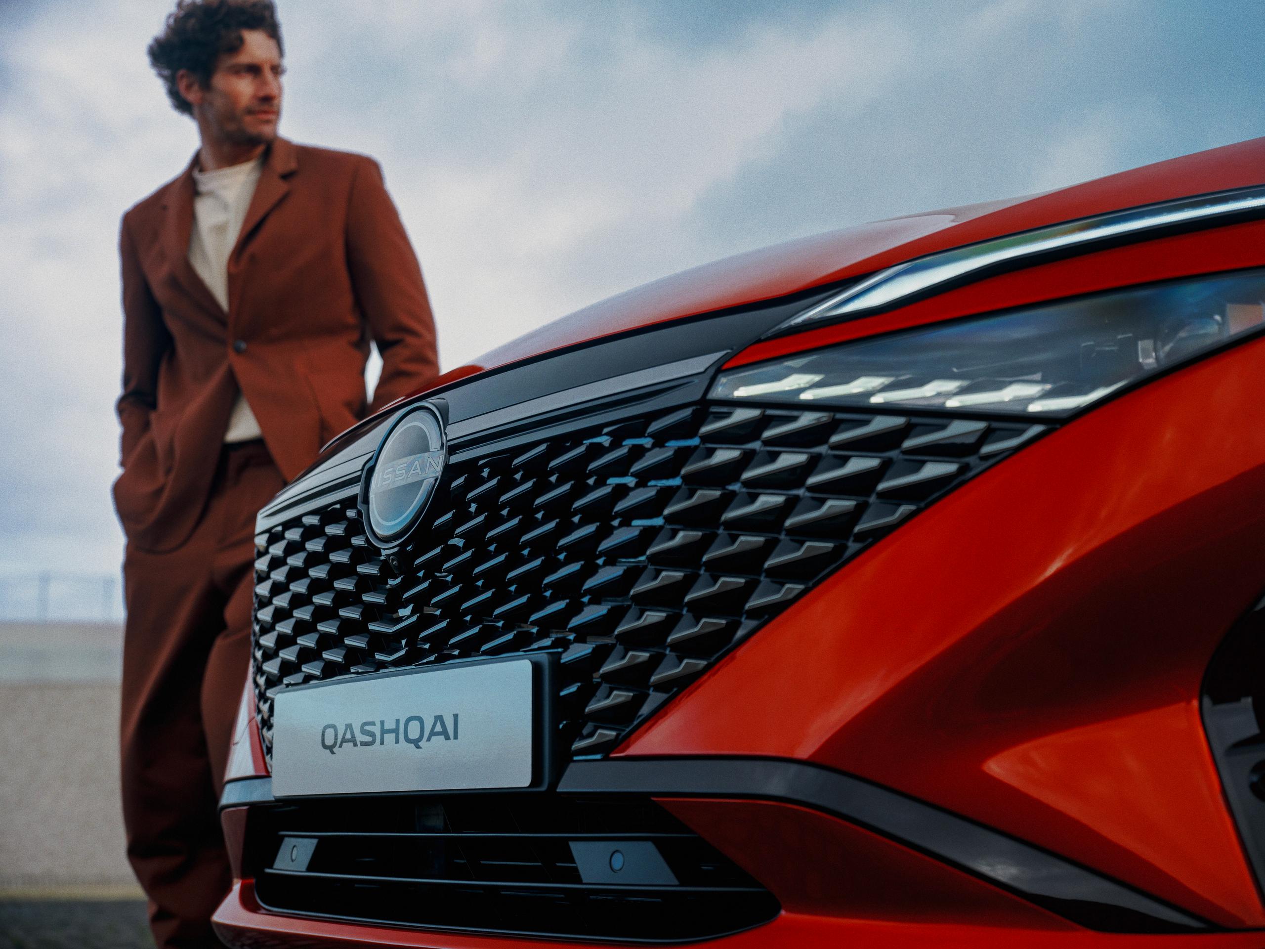 Distinctive new front grille