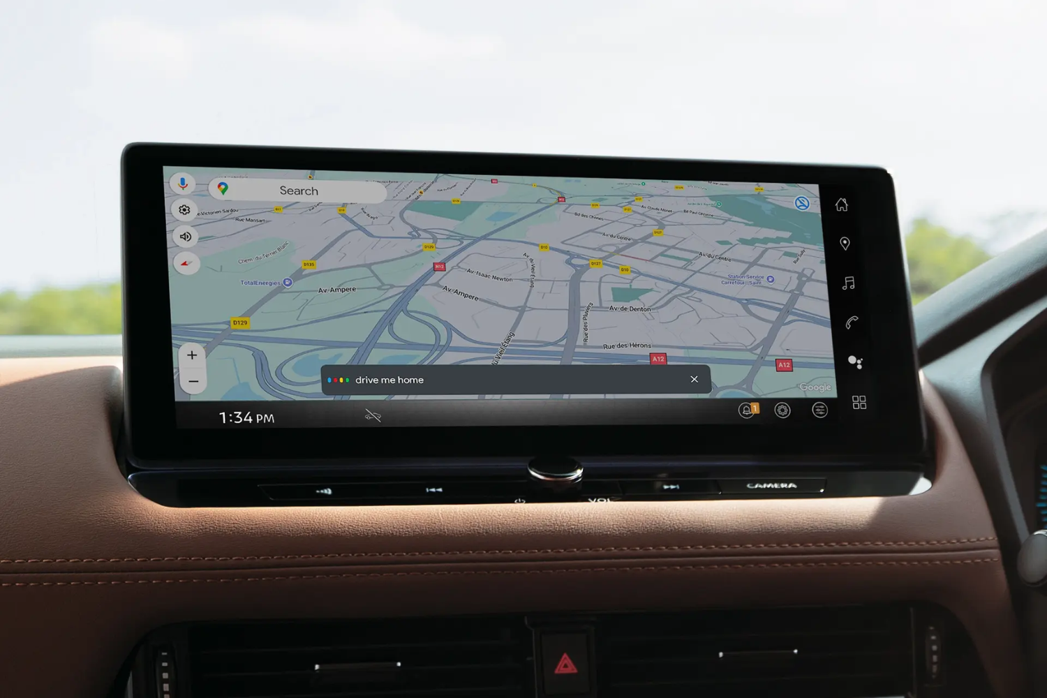 media screen in the new nissan x-trail