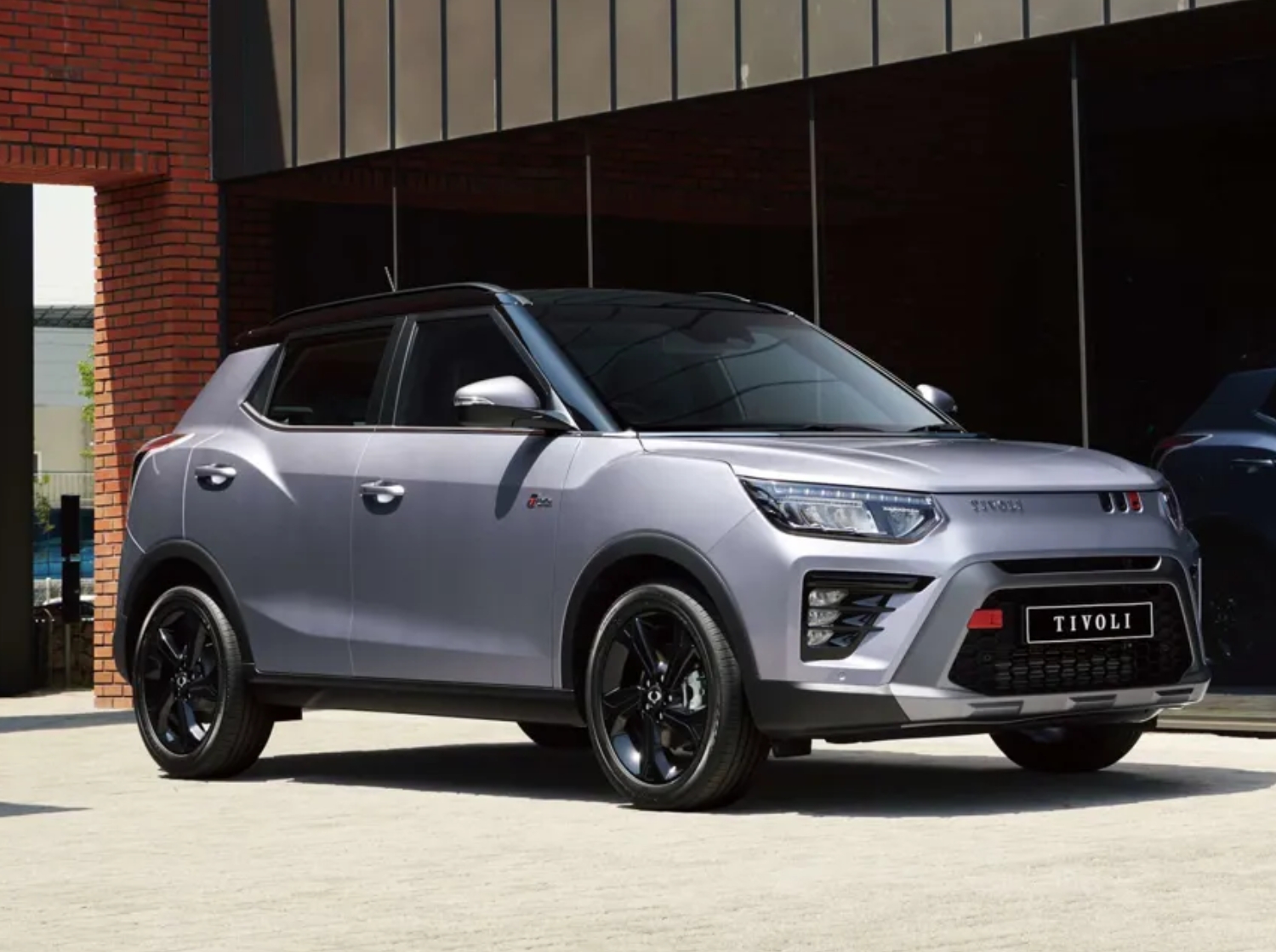 KGM Tivoli In Silver Exterior Side View