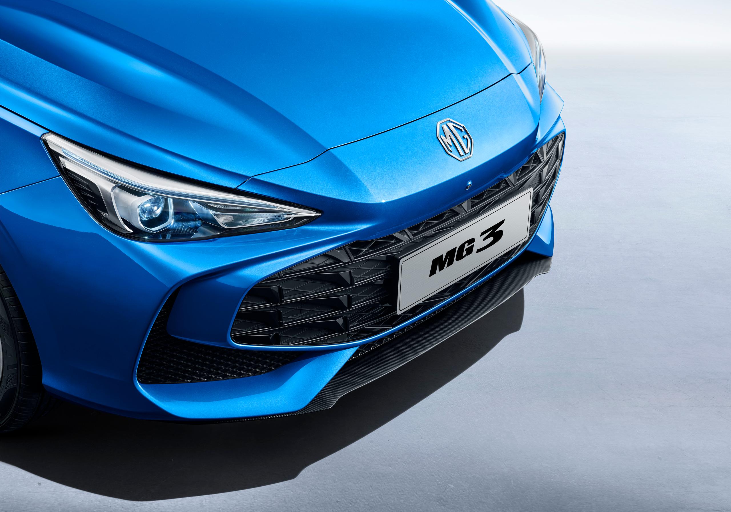 front view of MG3