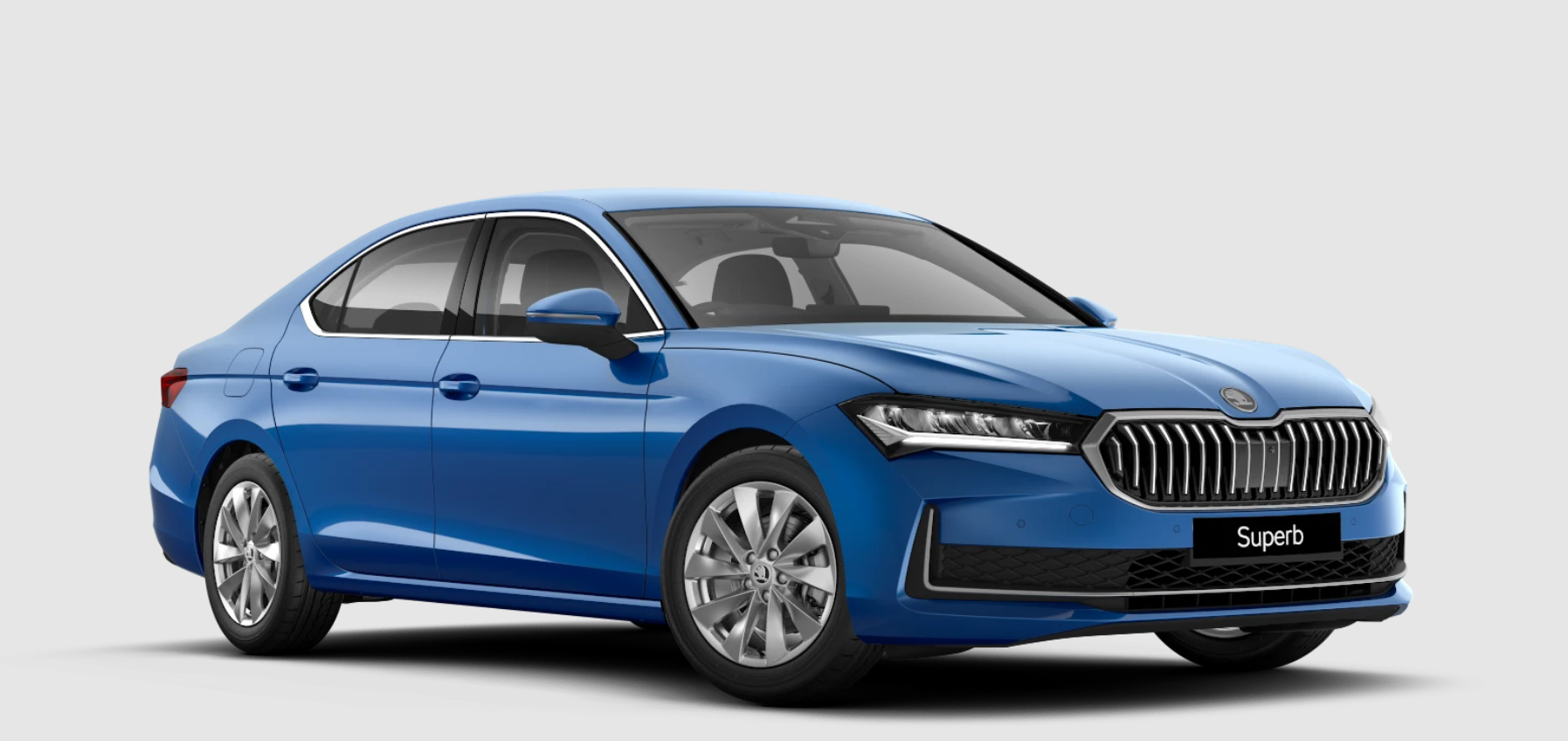 Blue SKODA Superb Hatch Front Side View