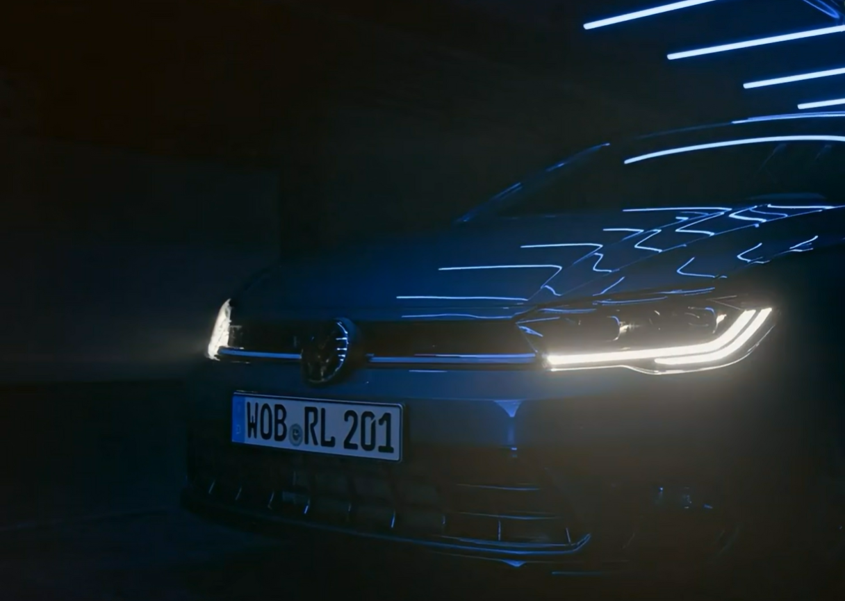 Volkswagen Polo Headlights