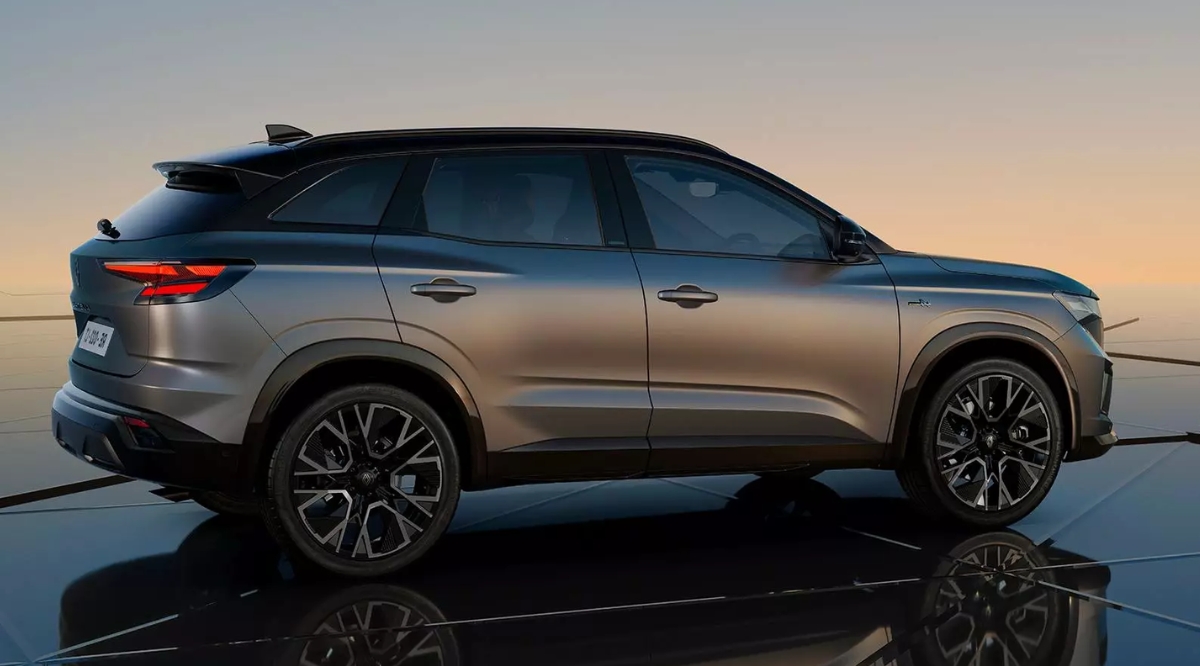 RENAULT AUSTRAL FULL HYBRID E-TECH