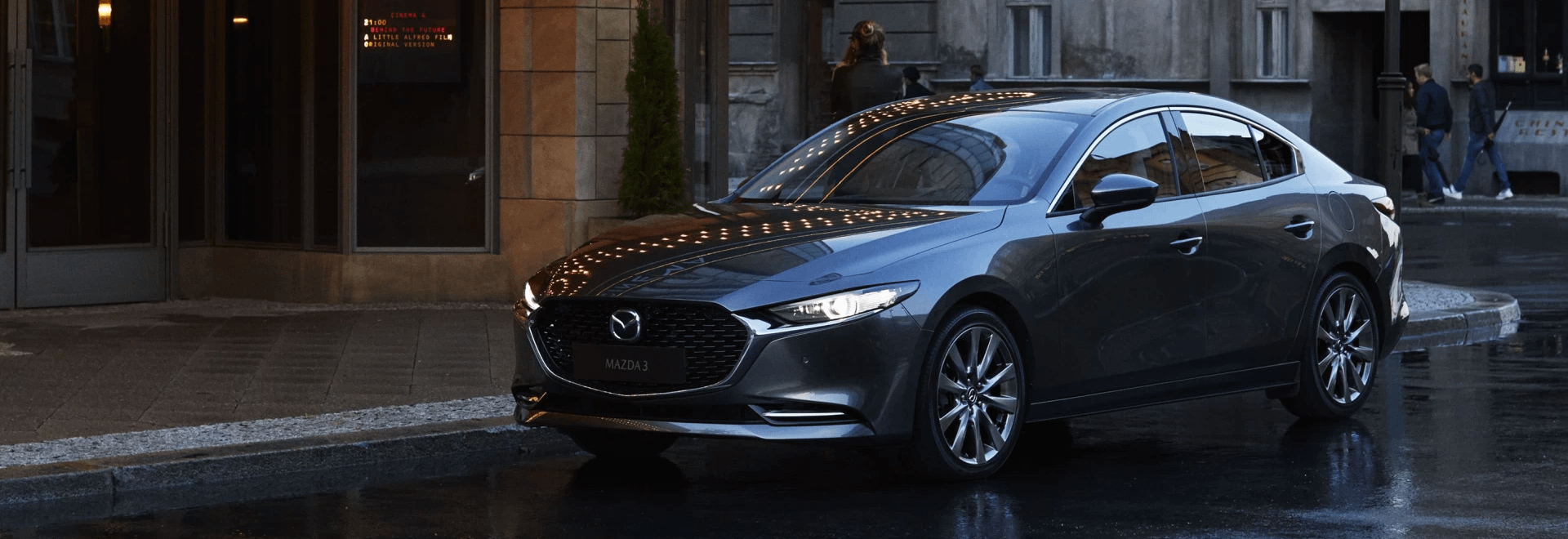 MAZDA3 SALOON