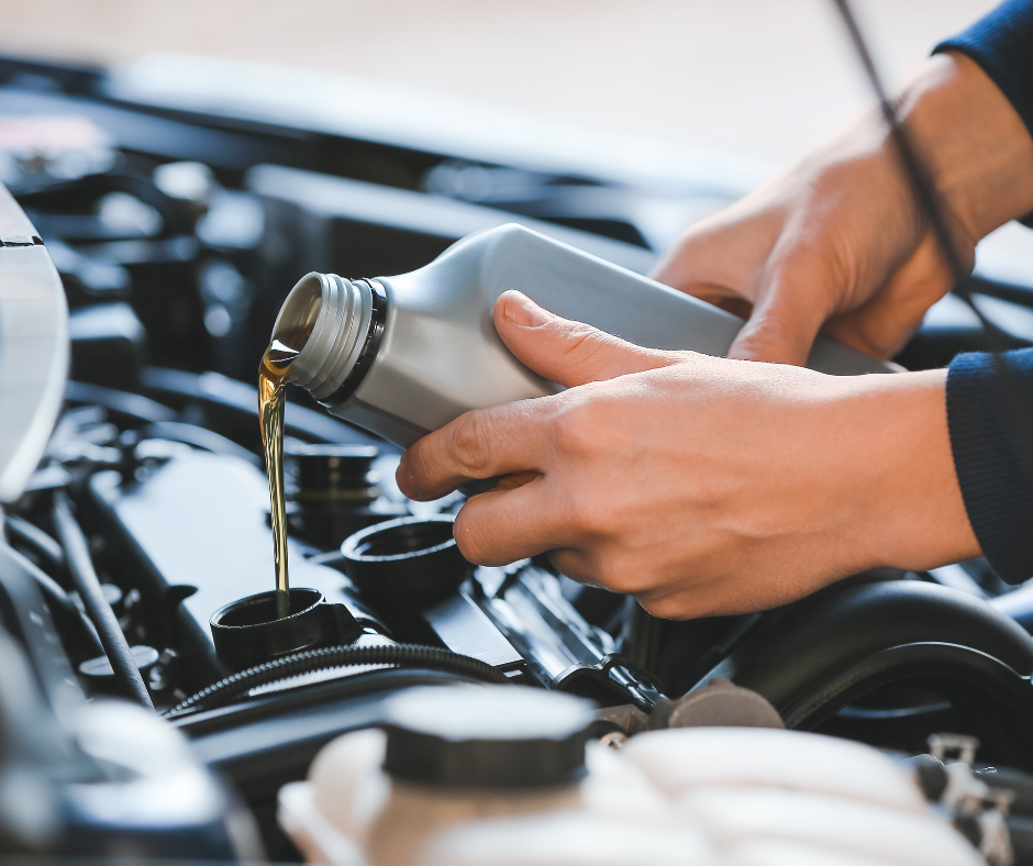 refilling engine oil