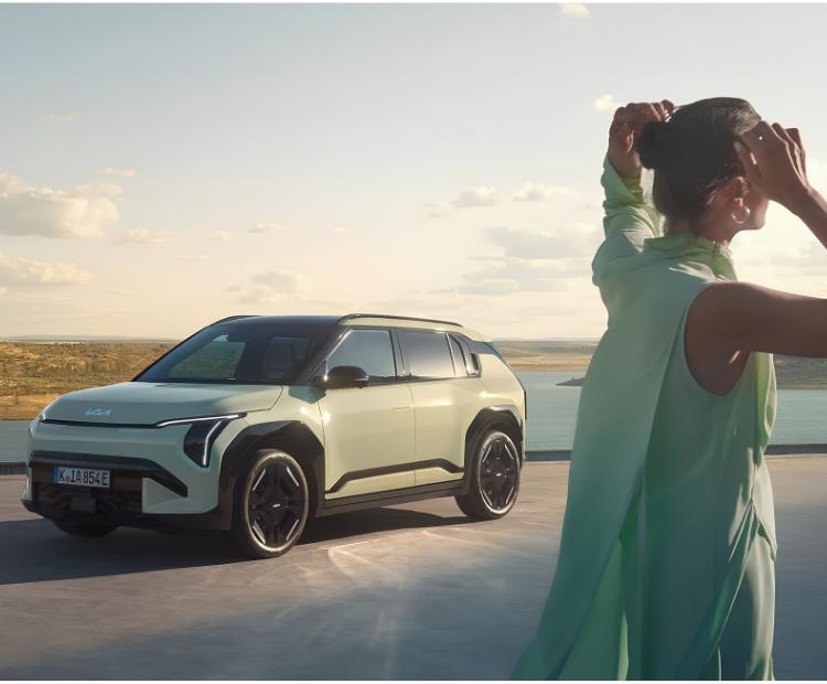 The Kia EV3 gallery image 2