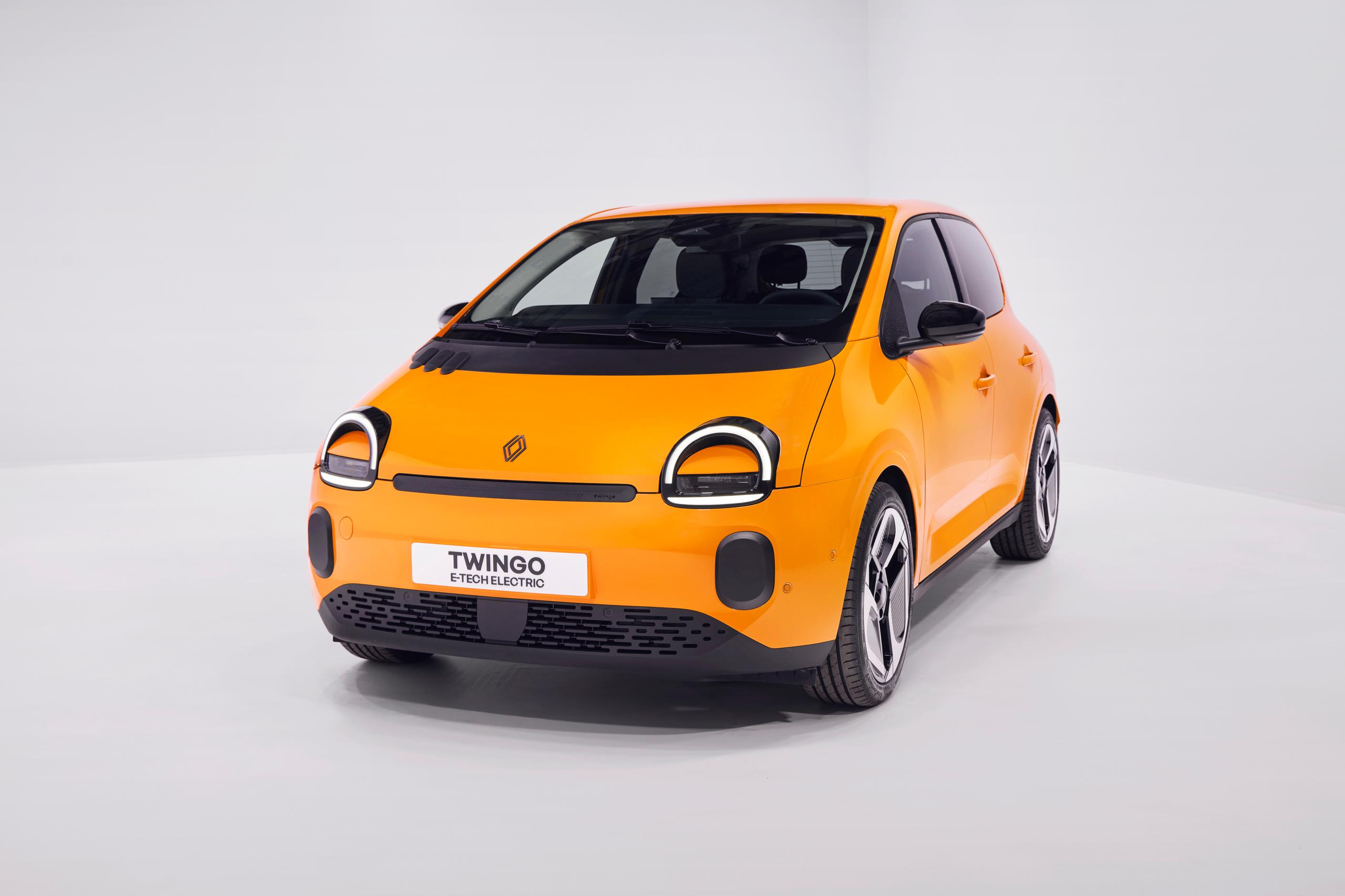 HELLO TWINGO! RENAULT'S NEW ELECTRIC CITY CAR TO MAKE ITS UK DEBUT