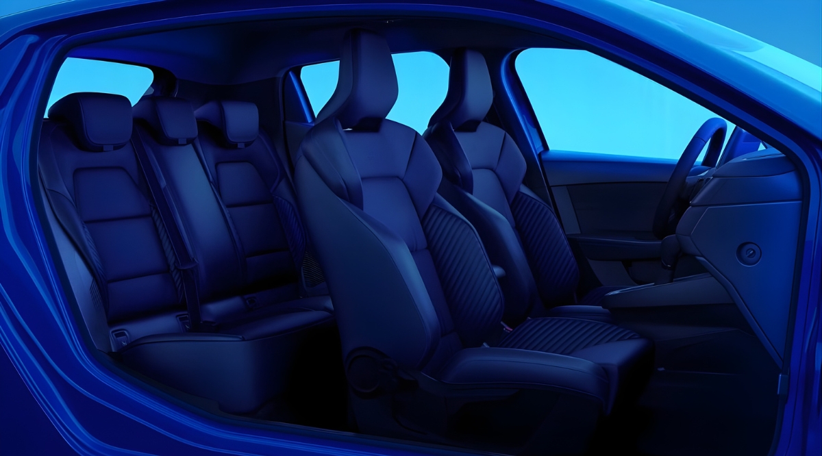 RENAULT CLIO FULL HYBRID E-TECH