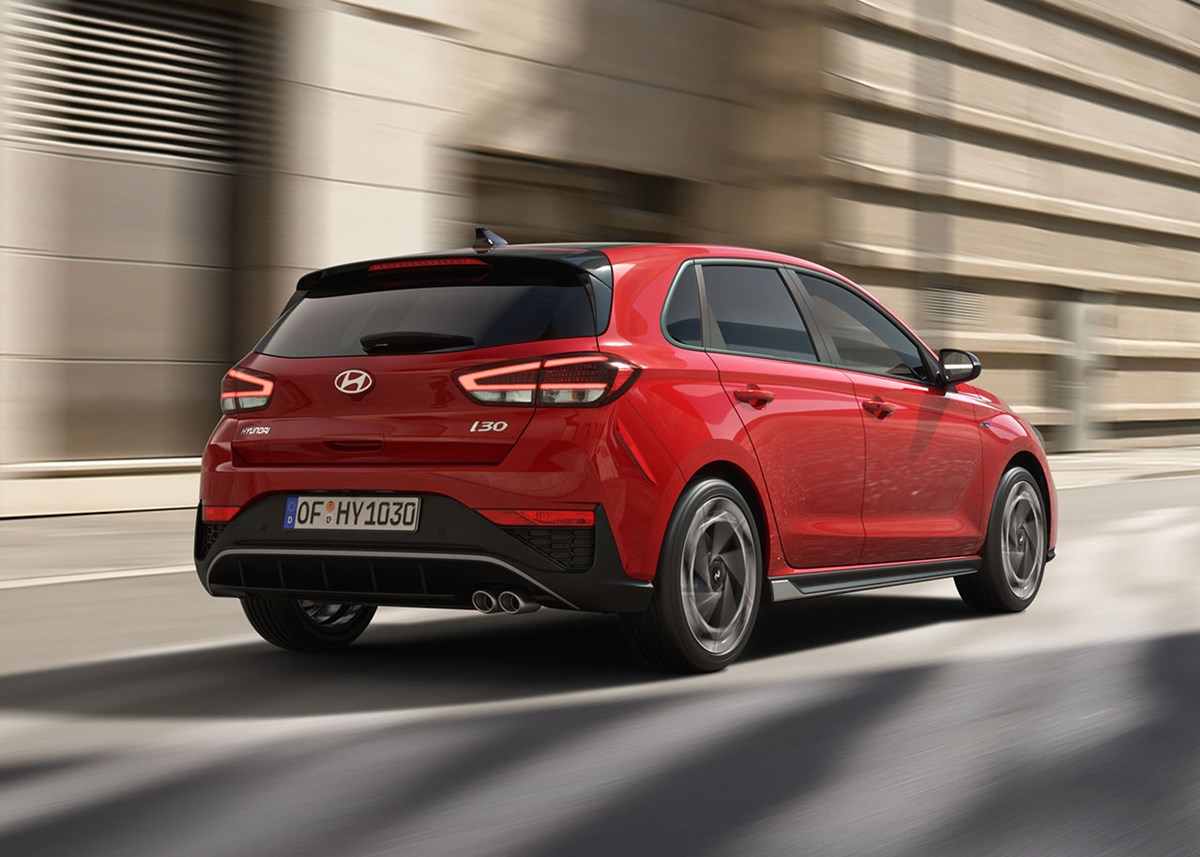 i30