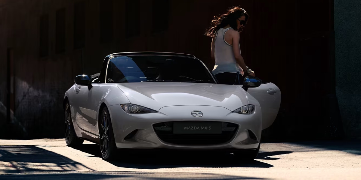 Mazda MX-5 Roadster