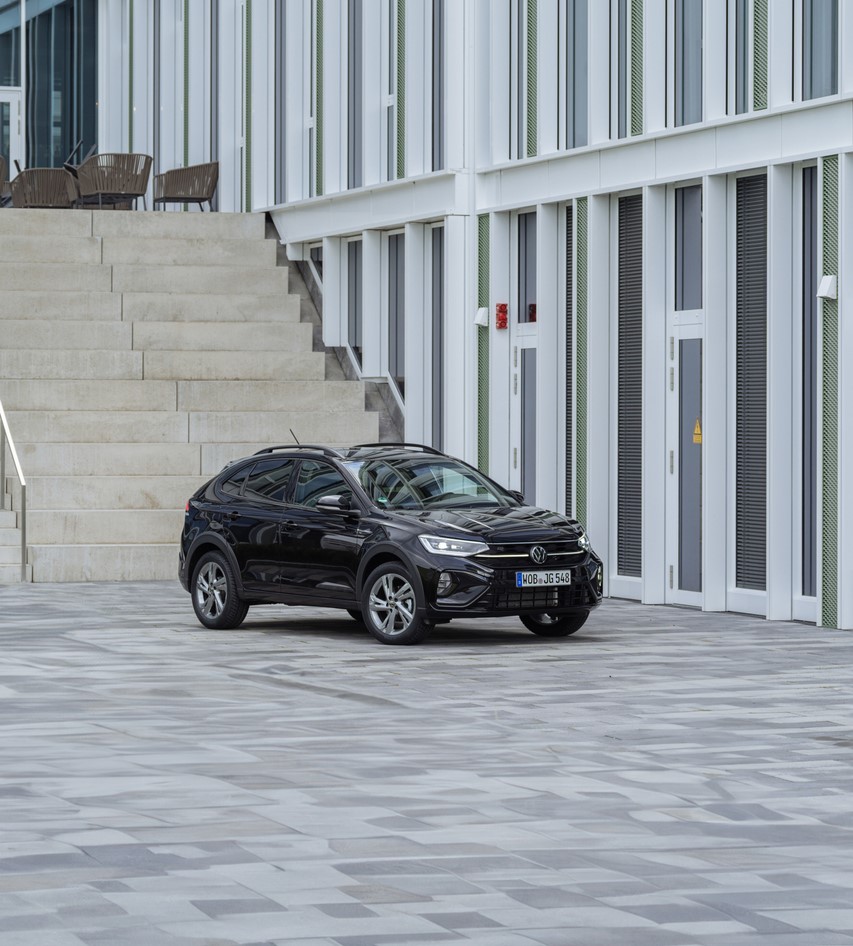 Black Volkswagen Taigo