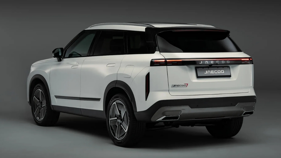 Jaecoo 7 rear view