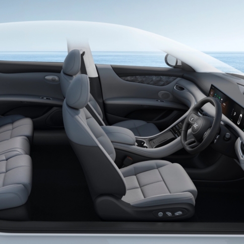 MG IM5 sleek Interior featuring seats, steering wheel, dashboard, and centre console.