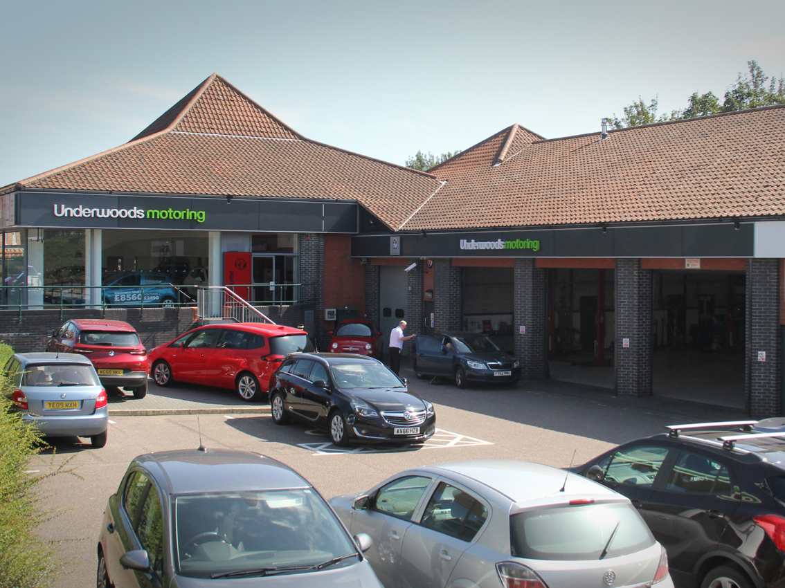 Underwoods Motoring Sudbury Bodyshop