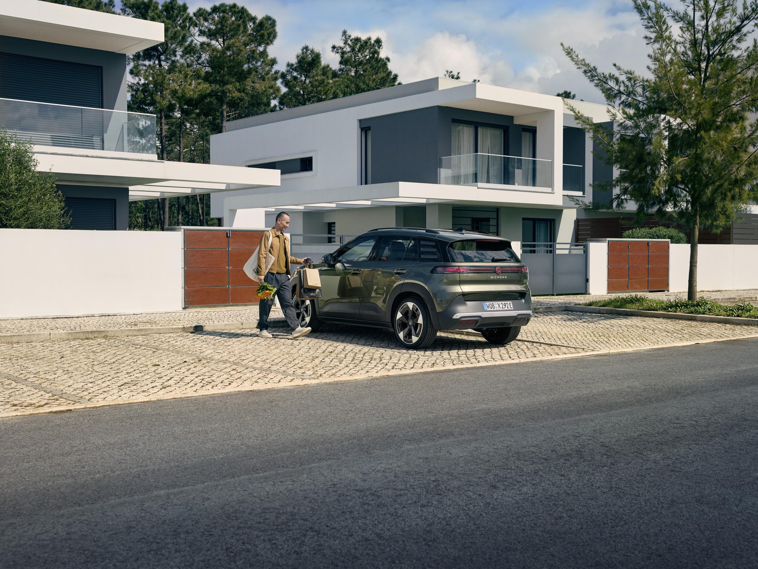 Volkswagen ID. Cross Rear Side Exterior View