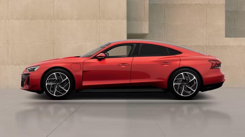 New Audi E-Tron GT Quattro Side View