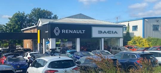 Celebrating 2 Years of Dacia at Ancaster Dartford