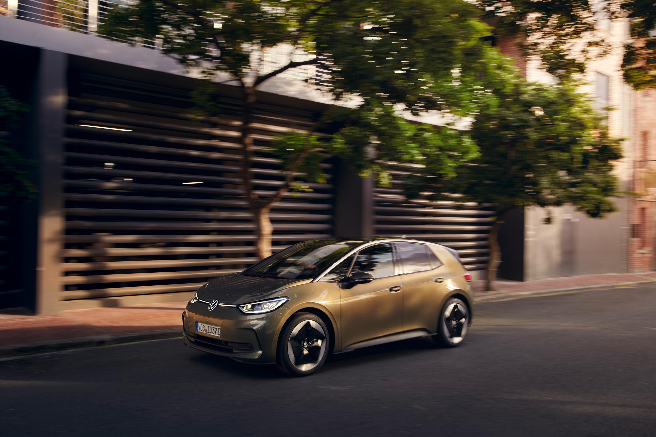 Brown Volkswagen ID.3