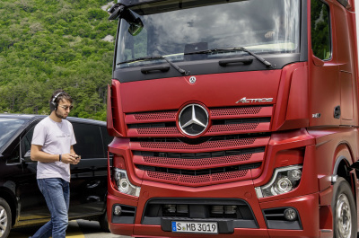 Mercedes-Benz Actros Awarded Five-Star Euro NCAP Safer Truck Rating