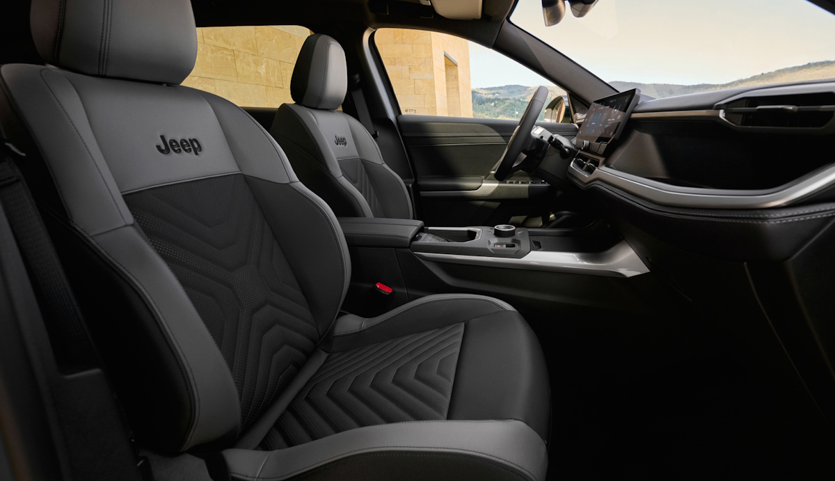 New Jeep Compass e-Hybrid Plug-in