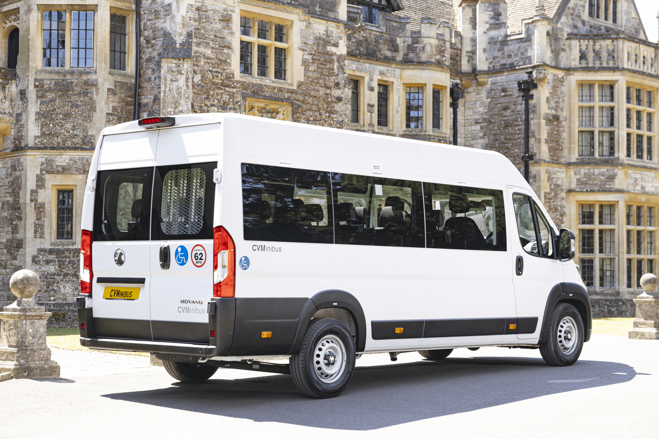 CVMinibus 17-Seat Minibus Lease