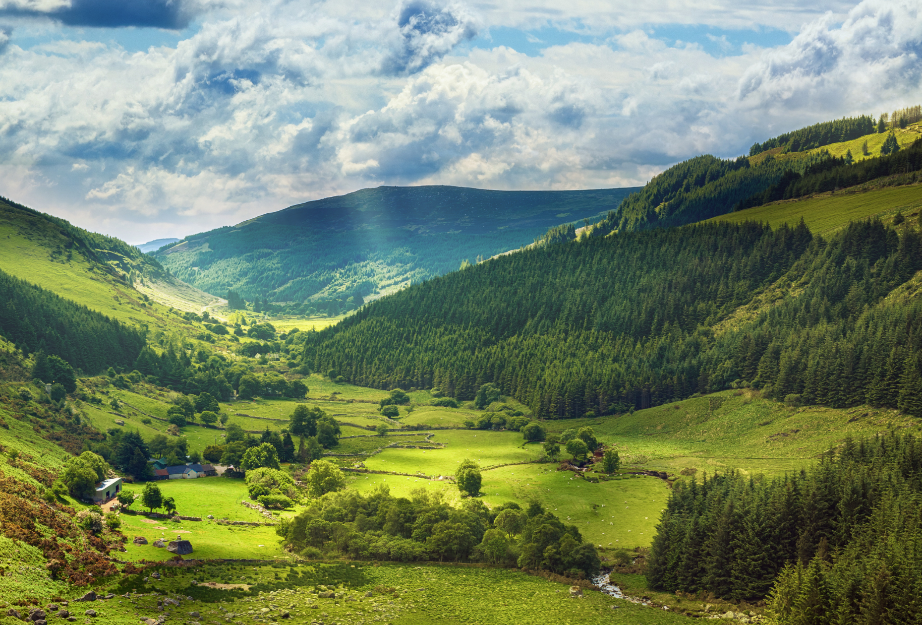 wicklow scenery - mountains on a sunny day