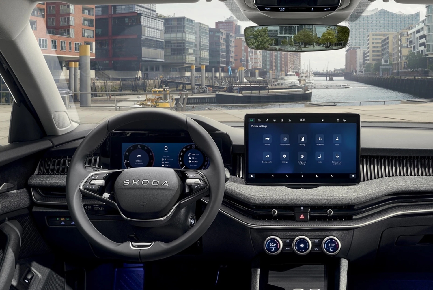 Skoda Skoda Superb Hatch driver cockpit