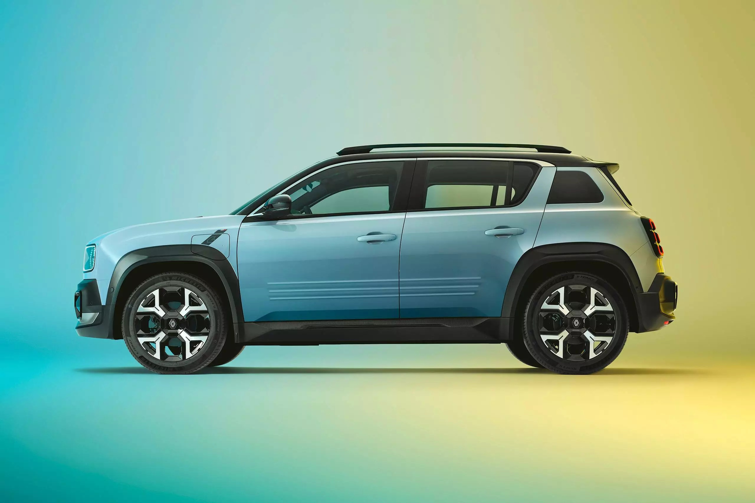 Renault 4 E-Tech electric Evolution 6.4% APR PCP Offers
