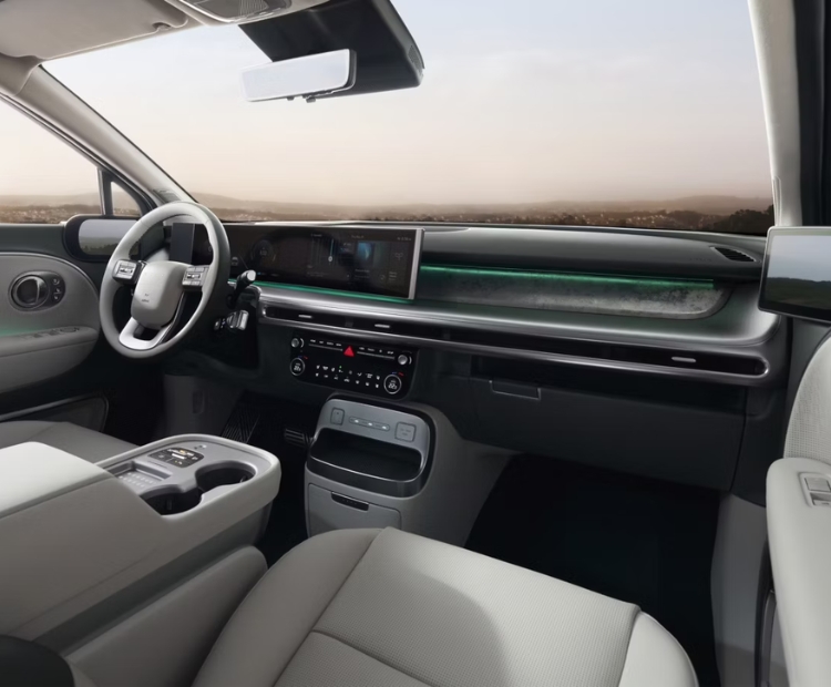 The Hyundai IONIQ 9 gallery image 6