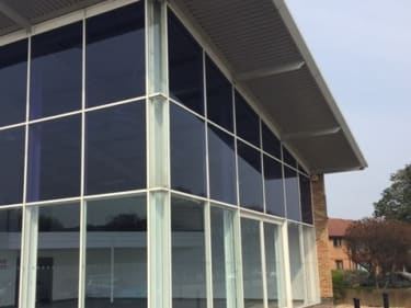 Martins Group Drives Growth with new Renault and Dacia Dealership in Reading
