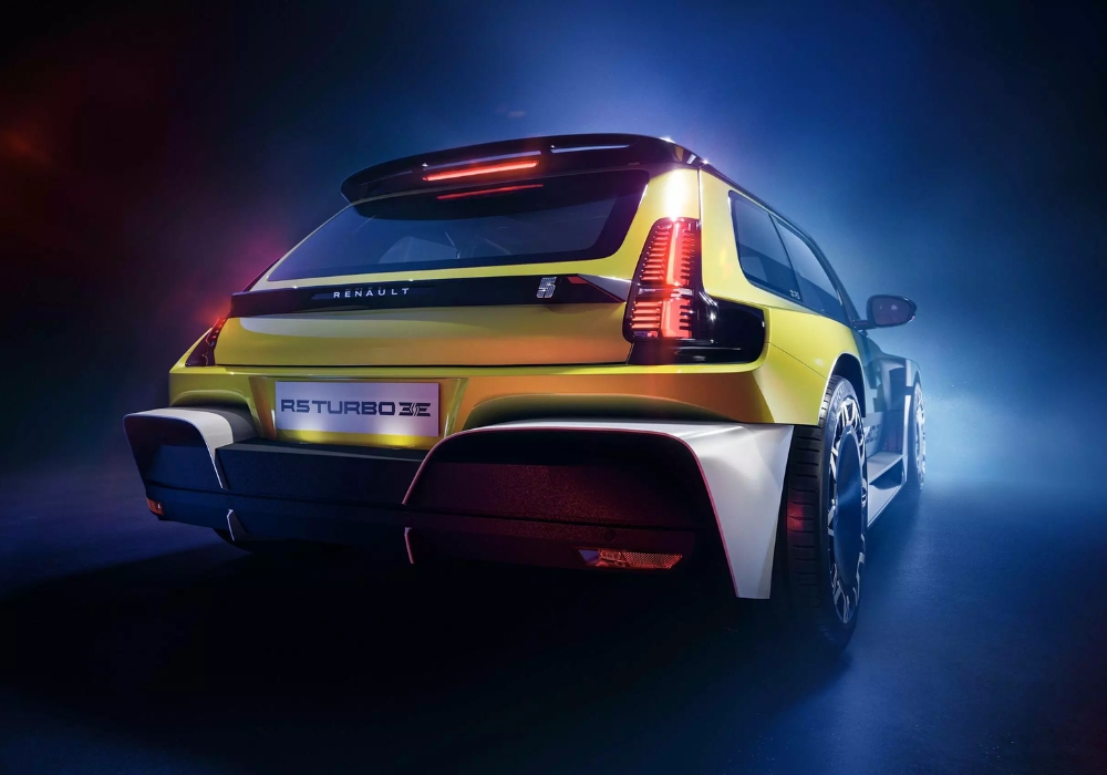 Renault 5 TURBO 3E Rear Exterior.