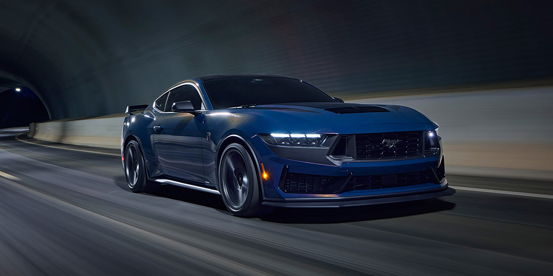 Ford Mustang Dark Horse