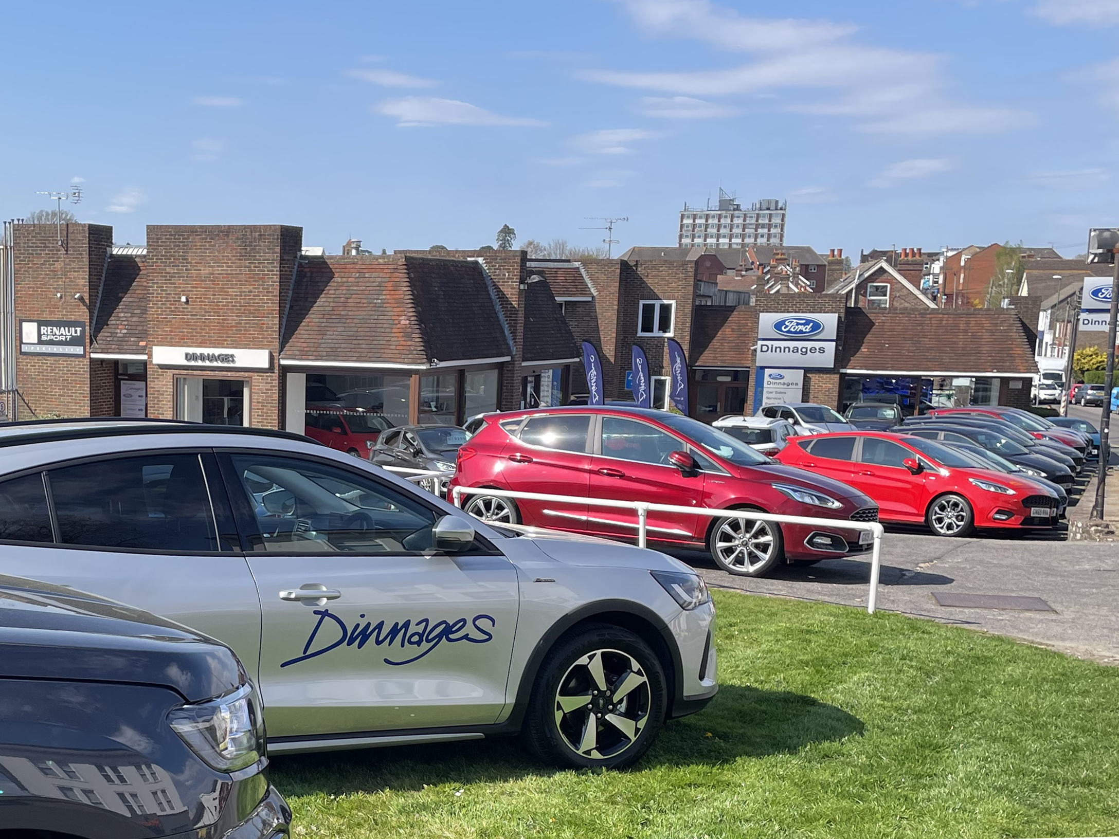 Dinnages Ford Haywards Heath